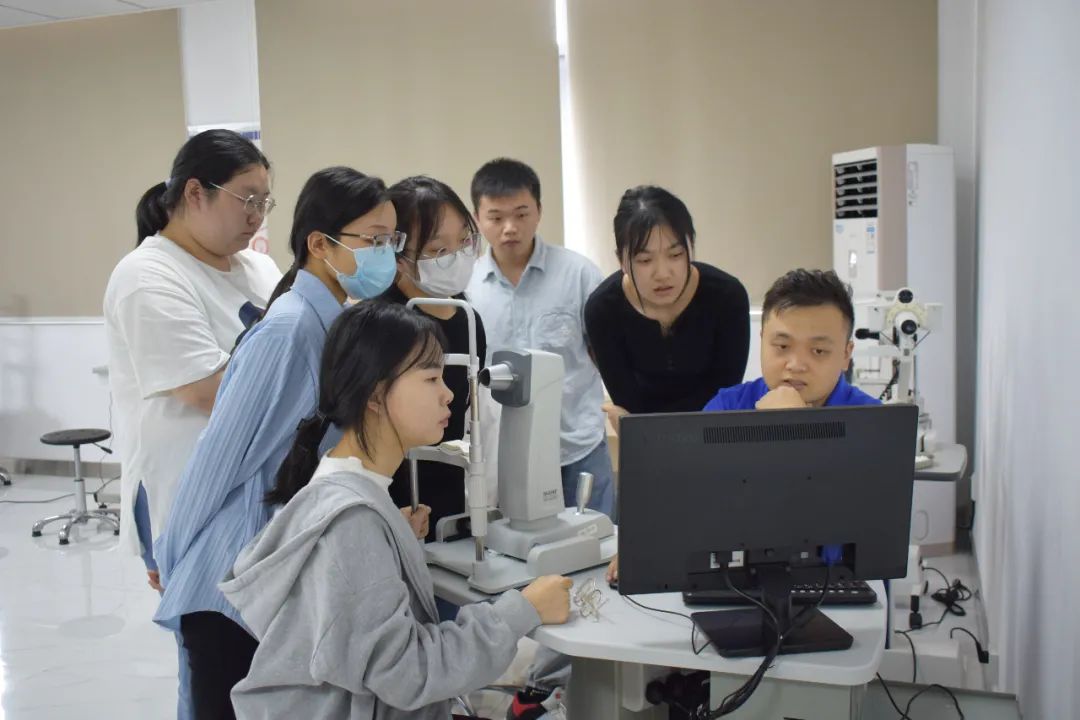 PG麻将胡了免费版下载-pg麻将胡了正版最新版大全-绿色资源网